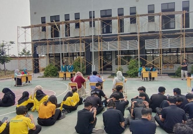 Debat Pemilihan OSIS di SMK Metland Cibitung