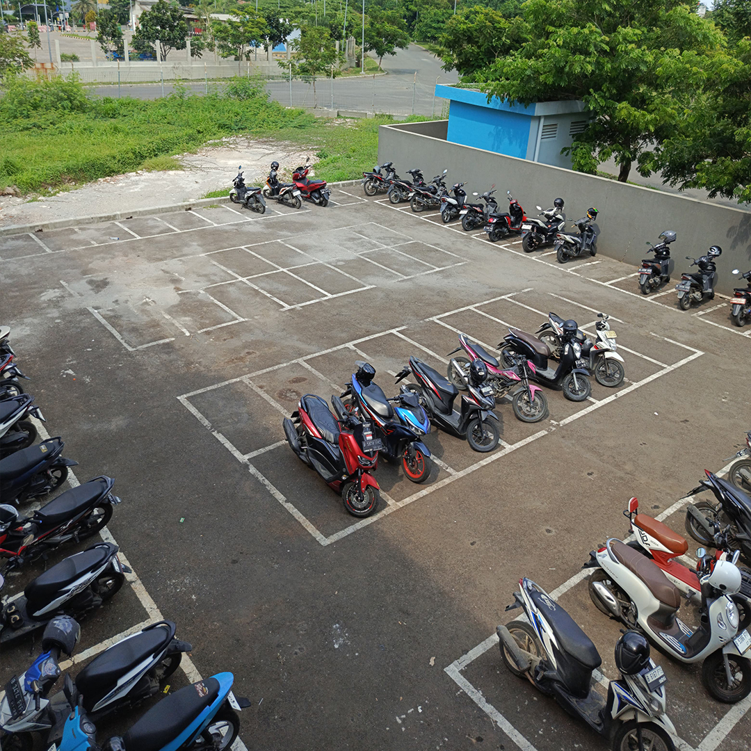 Parkir Motor